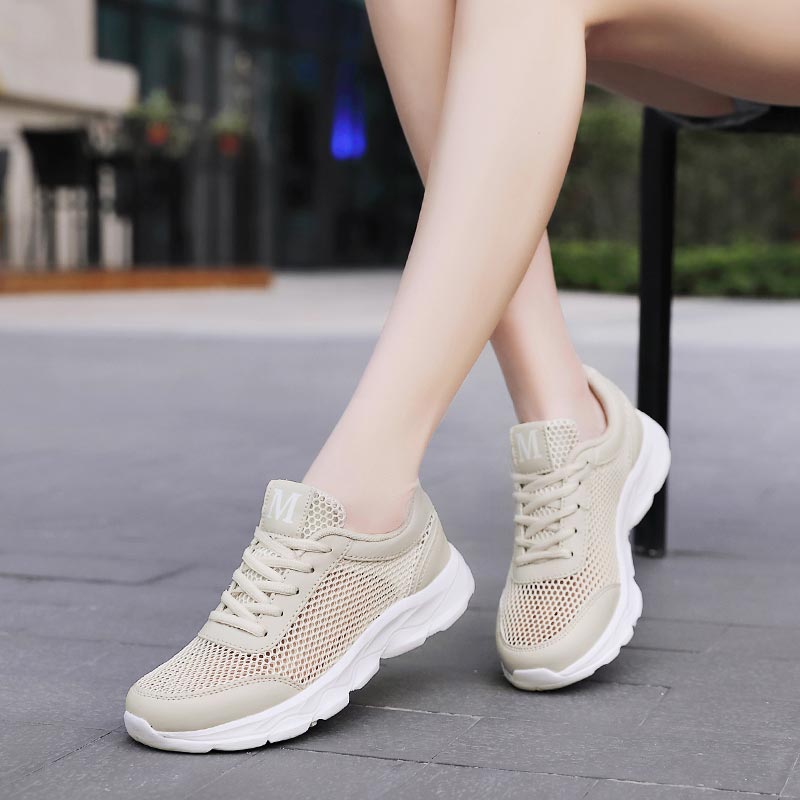 Summer Breathable Sneakers Wom - Luxury Lifestyle Resorts recensione e prezzo