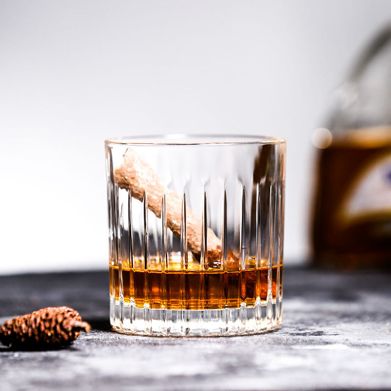Whiskey Glass with Smoking Kit - Crystal Wine Glass recensione e prezzo