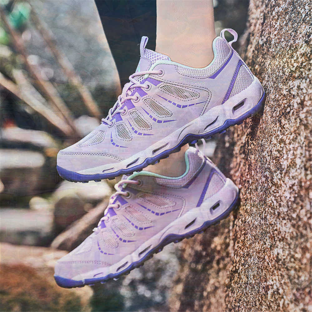 Sumer Round Tip Silver Sneaker - Luxury Lifestyle Gifts recensione e prezzo